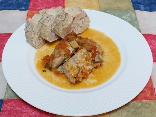 Makrela pečená rajčatech a šalotce – Snadné recept z Ostatní státy kuchyně, hotový za 30 - 45 minut